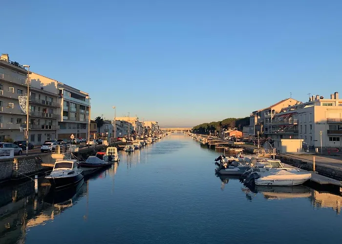 Le Cocon Des Flots, A Pied Et Parking Prive Апартаменты *