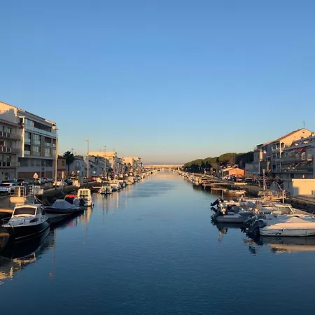 Le Cocon Des Flots, A Pied Et Parking Prive Apartment *