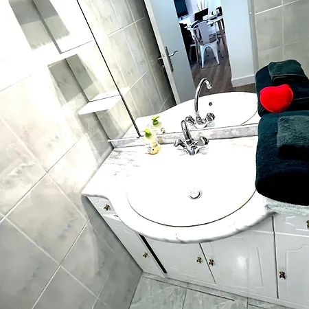 Le Cocon Des Flots, A Pied Et Parking Prive パラヴァ・レ・フロ